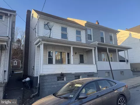 429 Elm St, Tamaqua, PA 18252