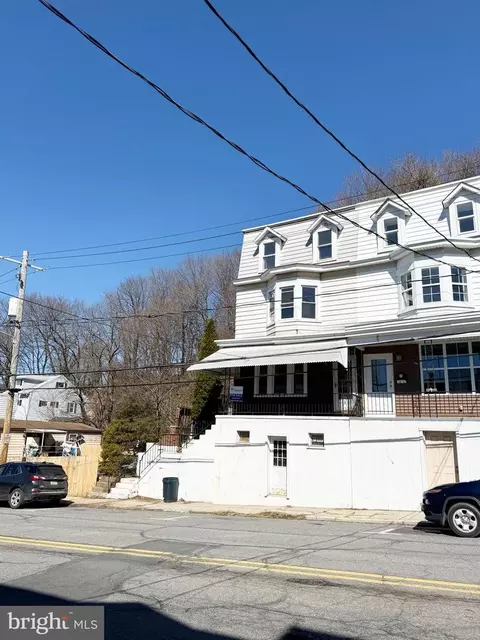 207 S Saint John St, Schuylkill Haven, PA 17972