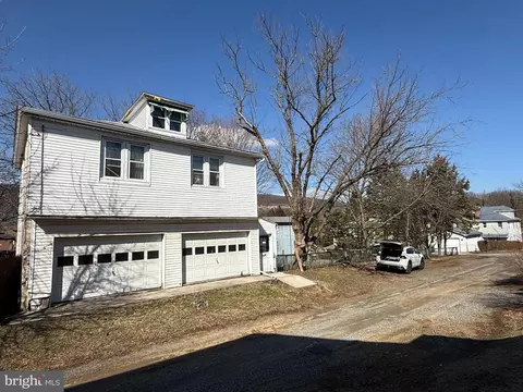159 First St #REAR, Coaldale, PA 18218