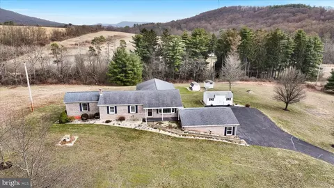 3 Coleman Rd, Hegins, PA 17938