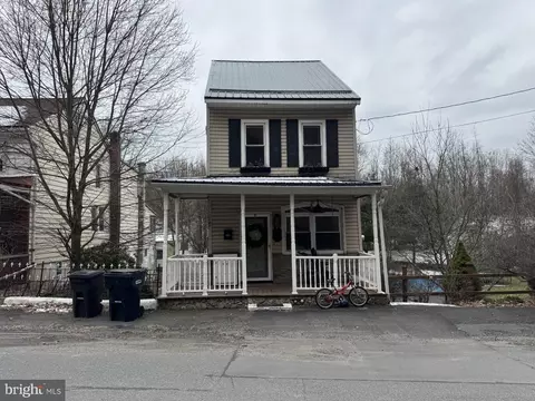 1148 W Coal St, Shenandoah, PA 17976