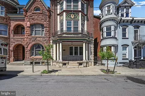 431 Centre St, Ashland, PA 17921
