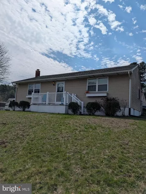 95 New St, Pottsville, PA 17901