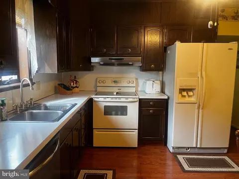 110 E 112 E Grant St, Mcadoo, PA 18237 photo 19
