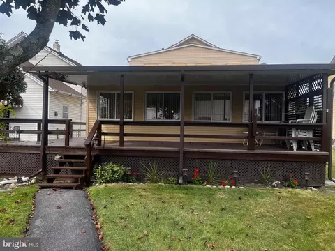 110 E 112 E Grant St, Mcadoo, PA 18237 photo 4