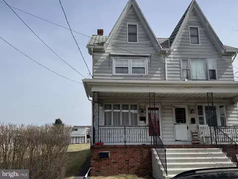 317 S Nice St, Frackville, PA 17931