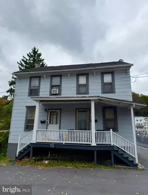 200-202 Buckley St, Minersville, PA 17954