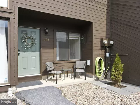702 Village Rd, Orwigsburg, PA 17961