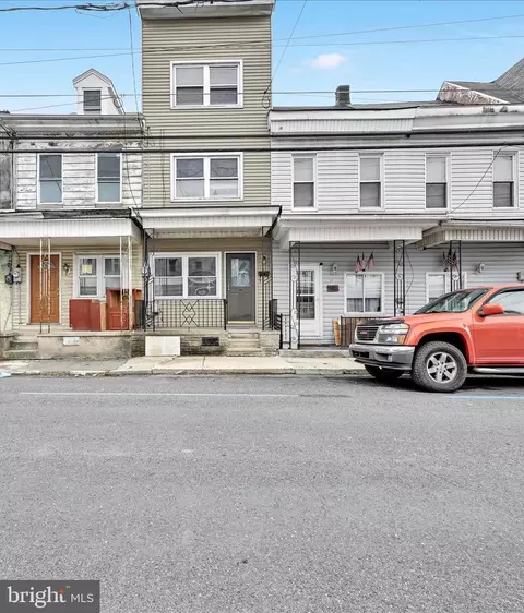 524 E Pine St, Mahanoy City, PA 17948