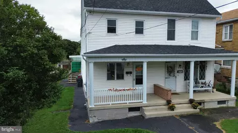 234 S Broad Mountain Ave, Frackville, PA 17931