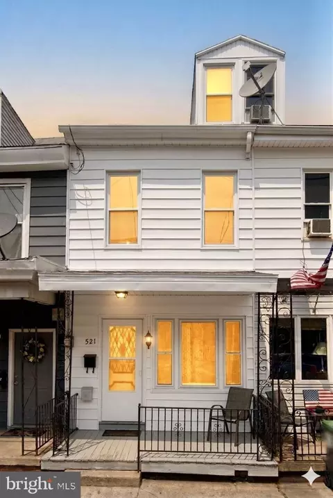 521 E Mahanoy St, Mahanoy City, PA 17948