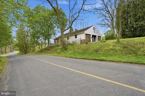 35 Stephens Rd, Orwigsburg, PA 17961