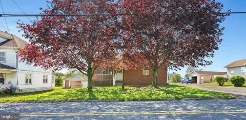 305 S Good Spring Rd, Hegins, PA 17938
