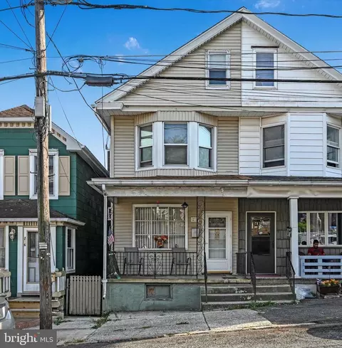 234 S Schuylkill Ave, Shenandoah, PA 17976