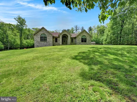 773 S Route 183, Schuylkill Haven, PA 17972