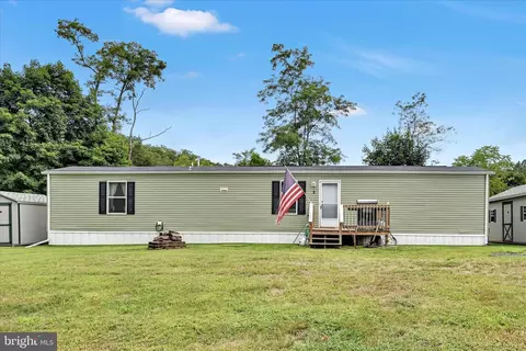 2 Center St, Port Carbon, PA 17965