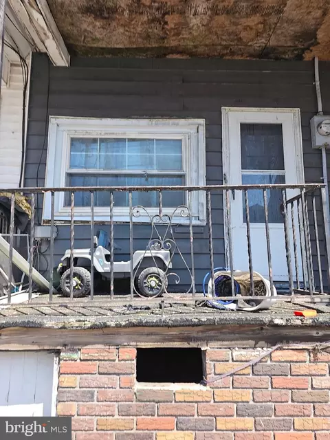 1033 E Centre St, Mahanoy City, PA 17948