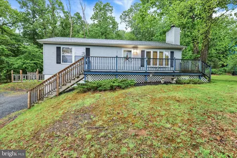 2492 Buffalo Cv, Auburn, PA 17922