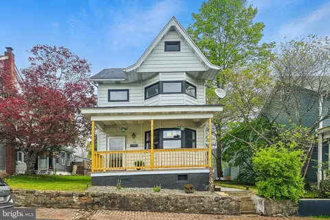 44 N 3rd St, Cressona, PA 17929