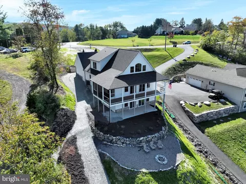 1527 Pinto Cv, Auburn, PA 17922