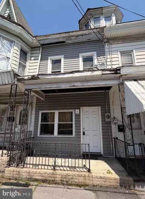 833 E Centre St, Mahanoy City, PA 17948