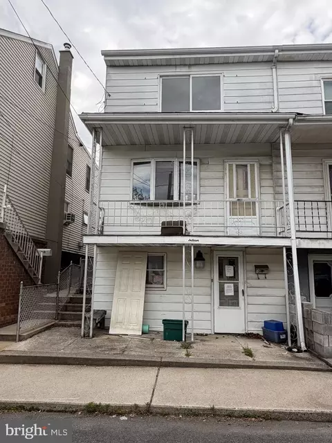 516 Pottsville St, Minersville, PA 17954