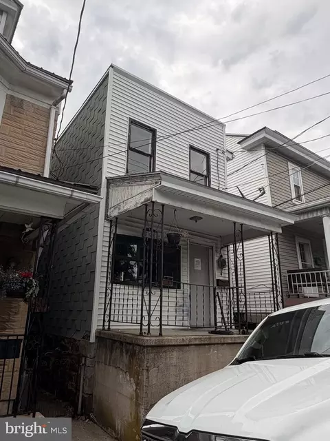 308 South St, Minersville, PA 17954