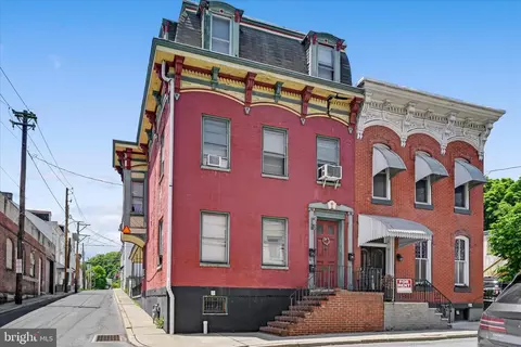 201 N 2nd St, Pottsville, PA 17901