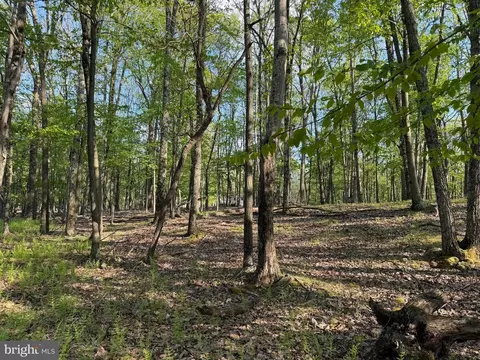 58 Jay Peak Ln, Zion Grove, PA 17985