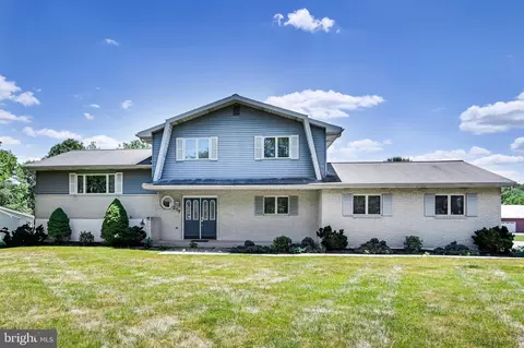 275 Ridge Rd, Orwigsburg, PA 17961