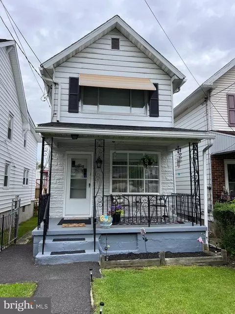 715 Port Carbonst Clair Hwy, Pottsville, PA 17901