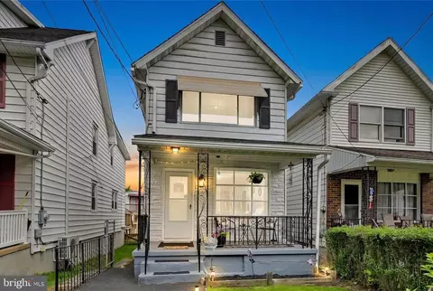 715 Port Carbonst Clair Hwy, Pottsville, PA 17901