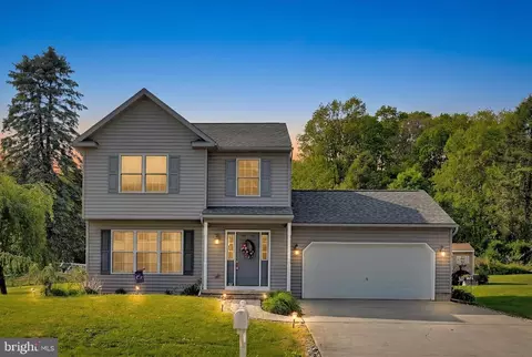 23 Church Rd, Zerbe, PA 17981
