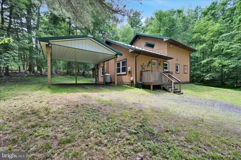2310 Eagle Cv, Auburn, PA 17922
