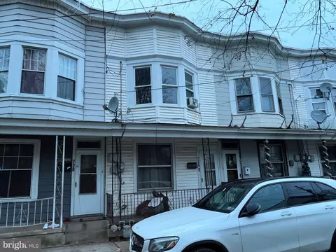 726 Mine St, Pottsville, PA 17901
