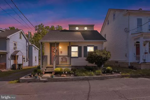 226 W Tammany St, Orwigsburg, PA 17961
