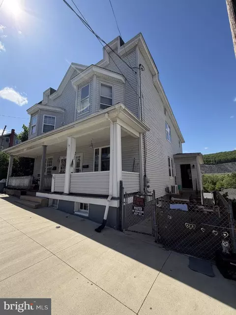 129 E Ridge St, Coaldale, PA 18218