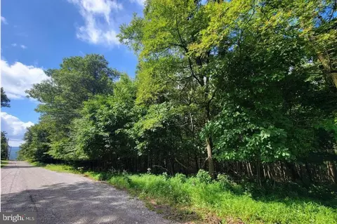 247 Whitetail Crossing Rd, Tamaqua, PA 18252