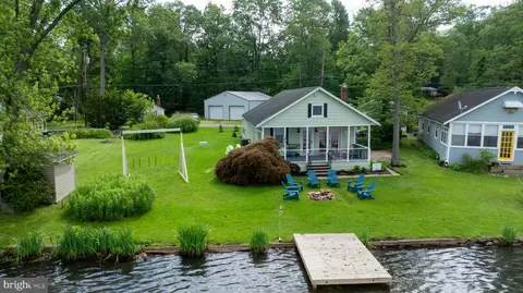 49 King Fisher Dr, Ashland, PA 17921