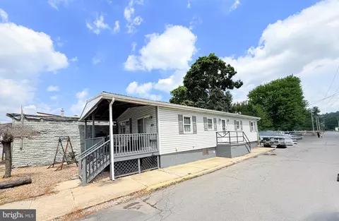 236 W Columbia St, Schuylkill Haven, PA 17972