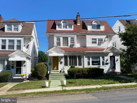 2076 W Market St, Pottsville, PA 17901