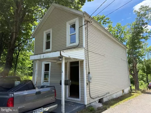 101 S Joseph St, Tower City, PA 17980