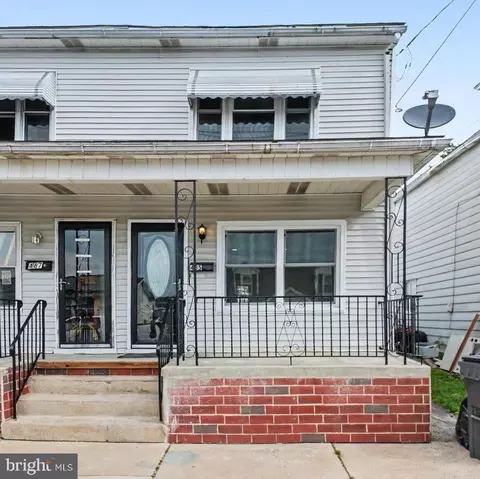 485 W Spring St, Frackville, PA 17931