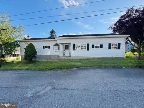 251 N Columbia St, Tamaqua, PA 18252