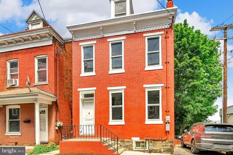 510 Howard Ave, Pottsville, PA 17901