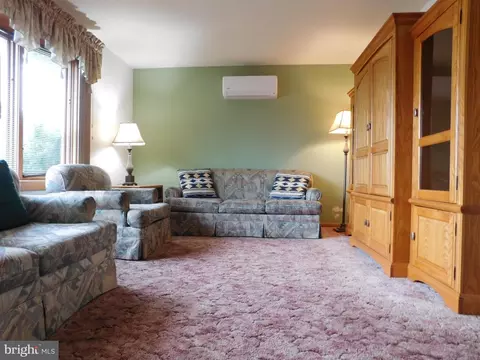 21 Will Ave, Barnesville, PA 18214 photo 4