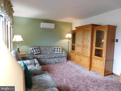21 Will Ave, Barnesville, PA 18214 photo 3