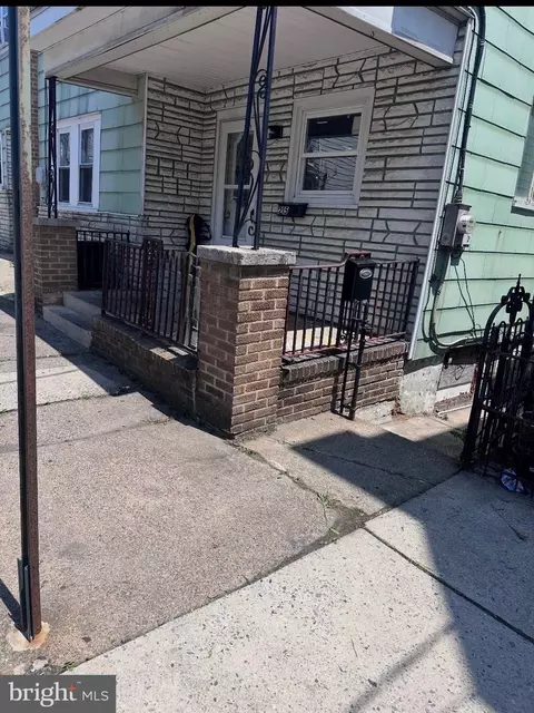 215 N Jardin St, Shenandoah, PA 17976