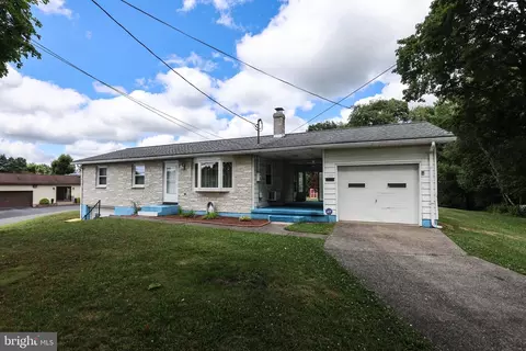 197 Llewellyn Rd, Pottsville, PA 17901