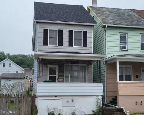 507 S Kennedy Dr, Mcadoo, PA 18237